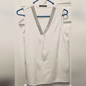 31. SUZY SHIER Diamond Encrusted V-neck sleeveless dress top Small